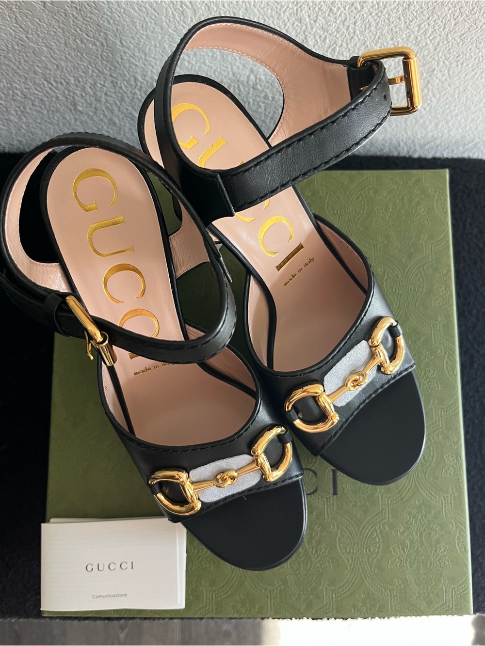 NEW Gucci Black Leather Platform Sandals with Gold Horsebit Detail EU 39 - Picture 6 of 15